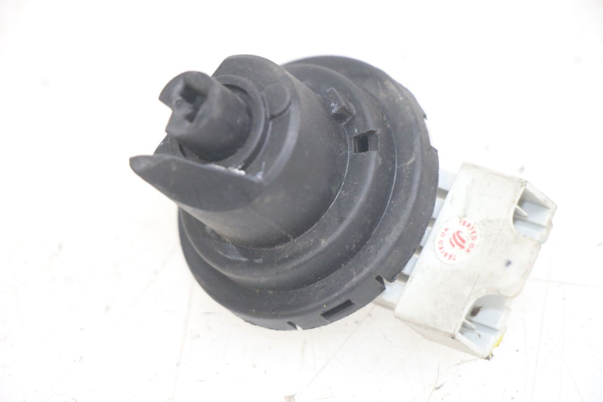 photo de INTERRUTTORE DI ACCENSIONE PIAGGIO MEDLEY 125 (2016 - 2023) - Vista principale