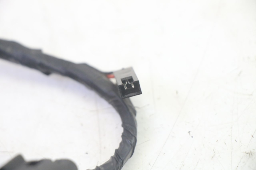 photo de INTERRUTTORE PIAGGIO MP3 500 (2016 - 2018) - Zoom sullo stato d'uso