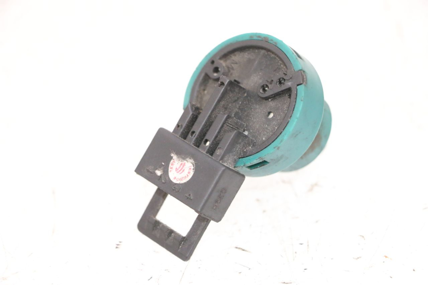 photo de INTERRUTTORE DI ACCENSIONE PIAGGIO NEW TYPHOON 50 (2018 - 2021) - Vista principale