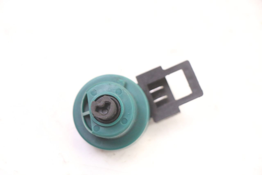 photo de INTERRUTTORE PIAGGIO NRG POWER PUREJET 50 (2018 - 2021) - Altra angolazione