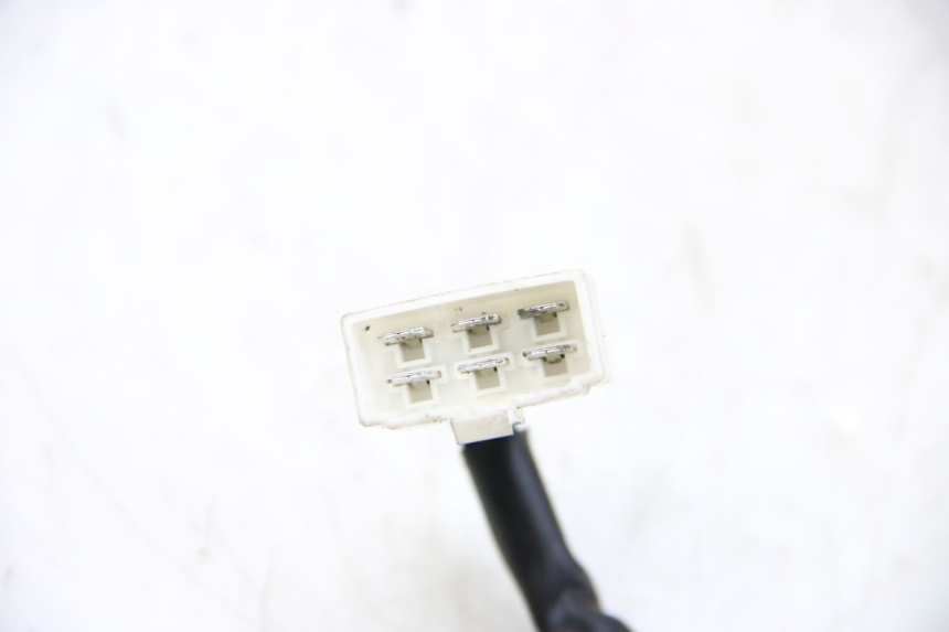 photo de INTERRUTTORE SYM ORBIT III 3 4T 50 (2021 - 2025) - Zoom sullo stato d'uso