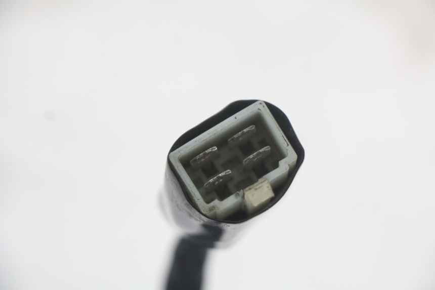 photo de INTERRUTTORE DI ACCENSIONE PEUGEOT KISBEE 2T 50 (2010 - 2017) - Primo piano tecnico