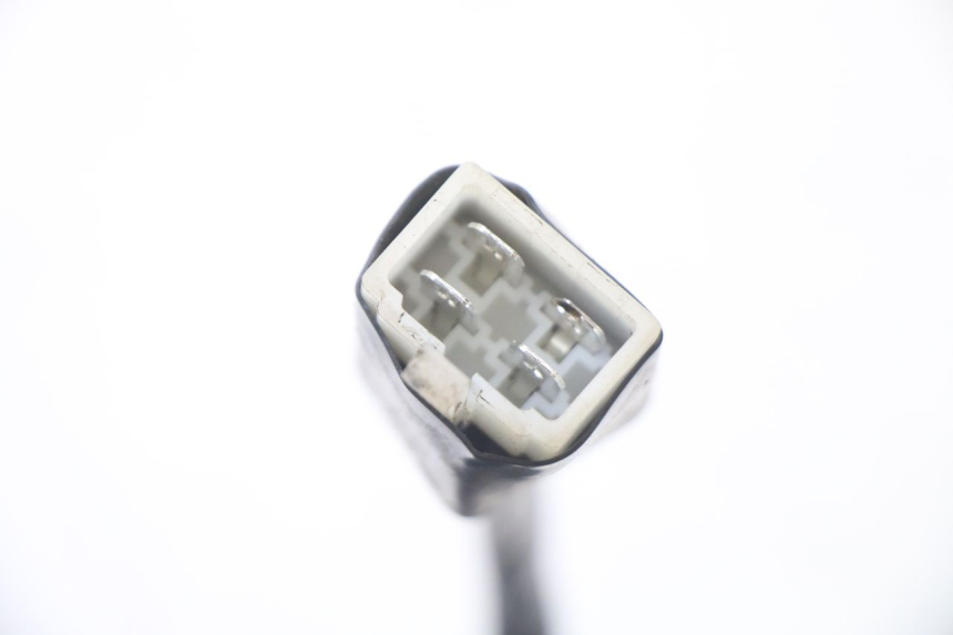 photo de INTERRUTTORE DI ACCENSIONE PEUGEOT KISBEE 4T 50 (2010 - 2017) - Altra angolazione