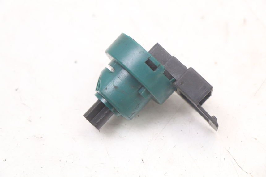 photo de INTERRUTTORE PIAGGIO NEW TYPHOON 50 (2010 - 2017) - Vista principale