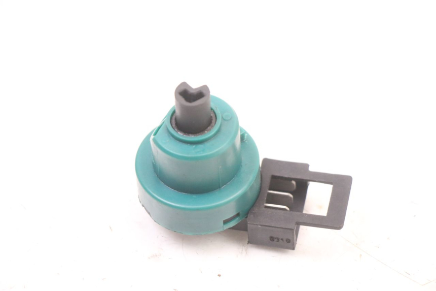 photo de INTERRUTTORE PIAGGIO NRG POWER PUREJET 50 (2018 - 2021) - Dettaglio del componente