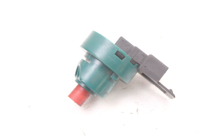 photo de INTERRUTTORE PIAGGIO VESPA LX IE 125 (2010 - 2012) - Vista principale