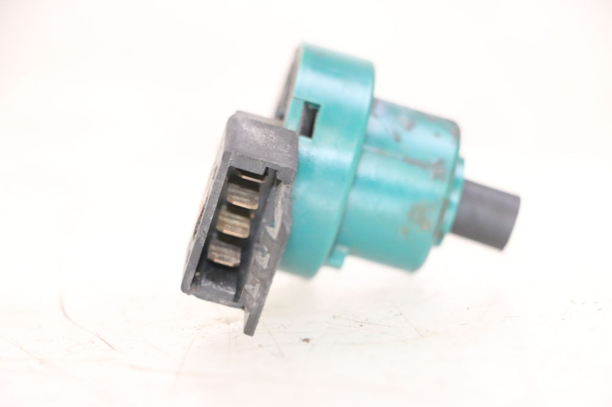 photo de INTERRUTTORE DI ACCENSIONE PIAGGIO VESPA S 2T 50 (2007 - 2014) - Dettaglio del componente