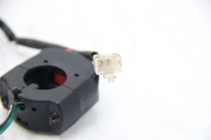 photo de INTERRUTTORE DI ACCENSIONE APOLLO RFZ 125 - Zoom sullo stato d'uso