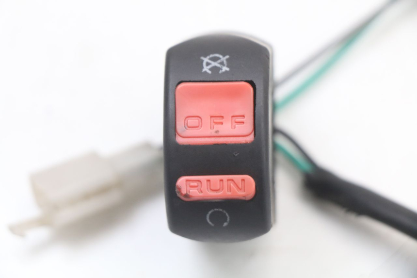 photo de INTERRUTTORE APOLLO RFZ 140 - Zoom sullo stato d'uso