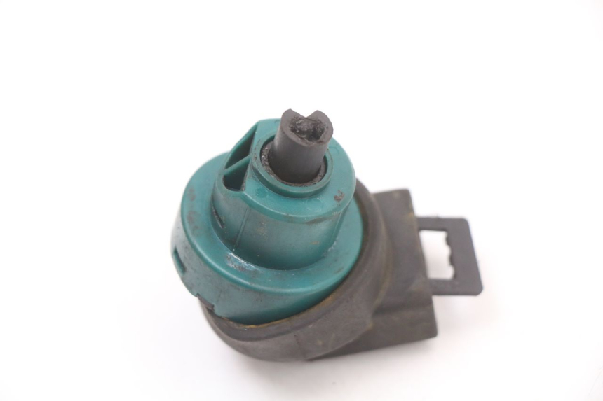 photo de INTERRUTTORE DI ACCENSIONE GILERA RUNNER SP 50 (2009 - 2017) - Dettaglio del componente