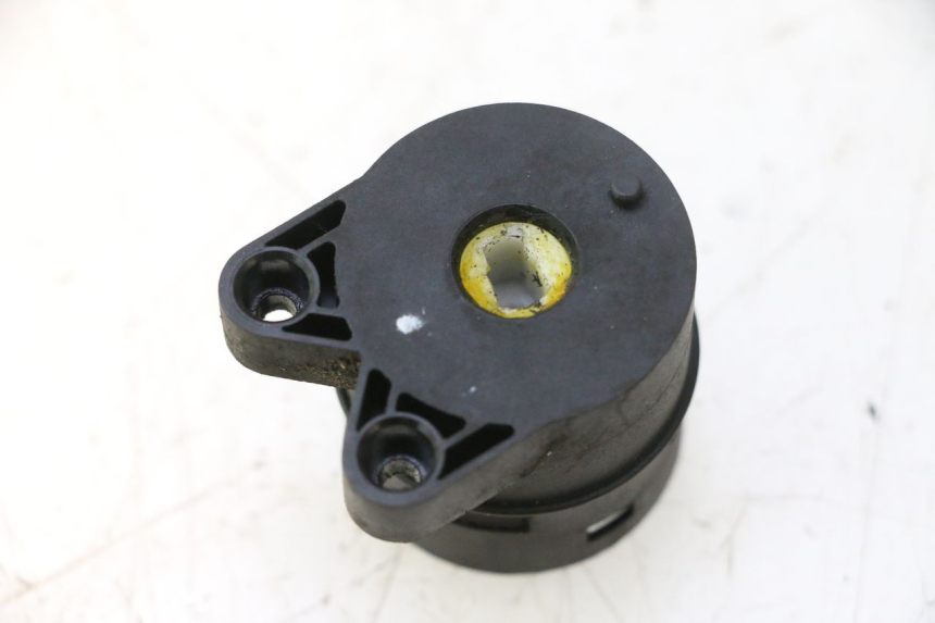 photo de INTERRUTTORE PEUGEOT SATELIS 125 (2006 - 2009) - Dettaglio del componente