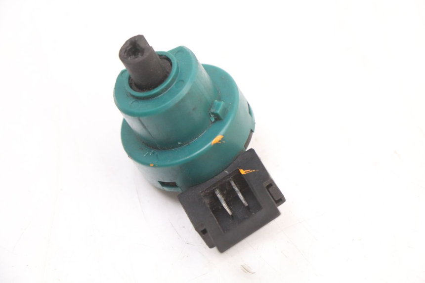 photo de INTERRUTTORE APRILIA SR 2T 50 (2018 - 2022) - Dettaglio del componente