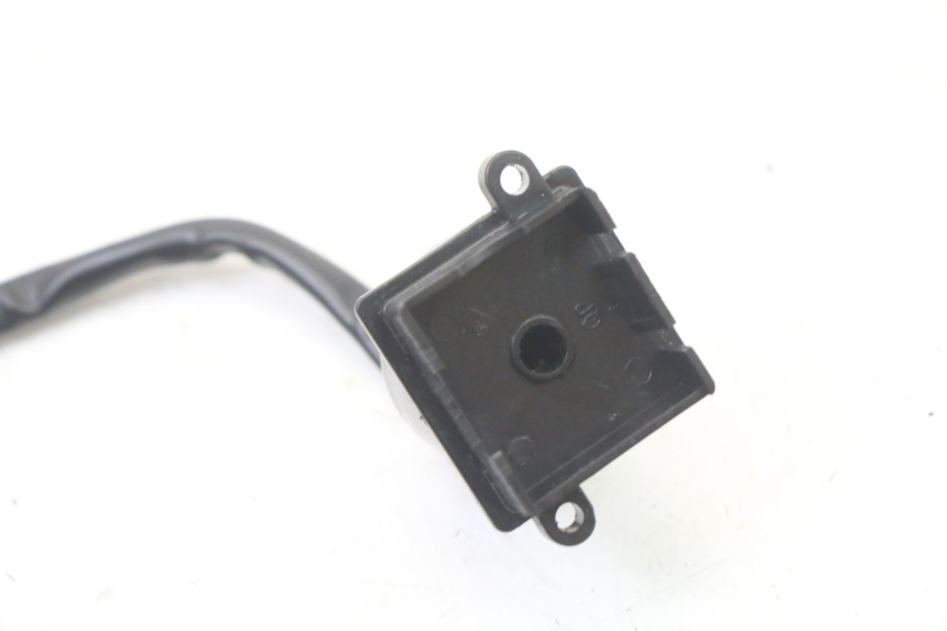 photo de INTERRUTTORE DI ACCENSIONE PEUGEOT STREETZONE I 2T 50 (2018 - 2020) - Dettaglio del componente