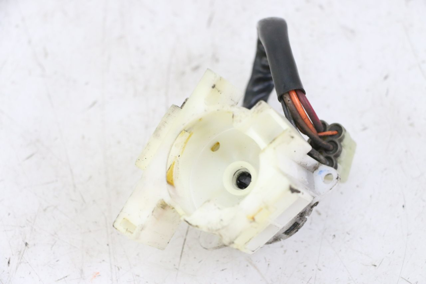 photo de INTERRUTTORE SUZUKI BURGMAN 125 (2015 - 2017) - Vista principale