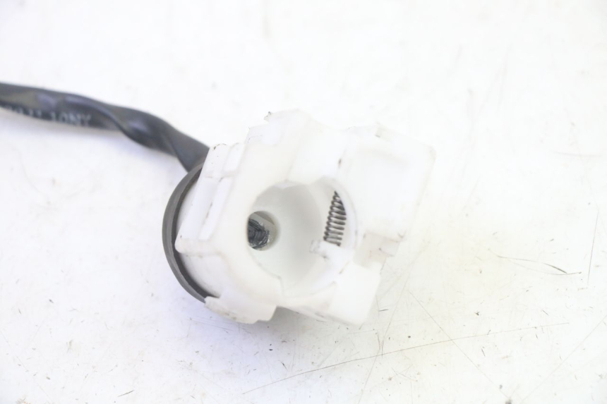 photo de INTERRUTTORE PEUGEOT TWEET PRO EFI 4T 50 (2021 - 2022) - Dettaglio del componente