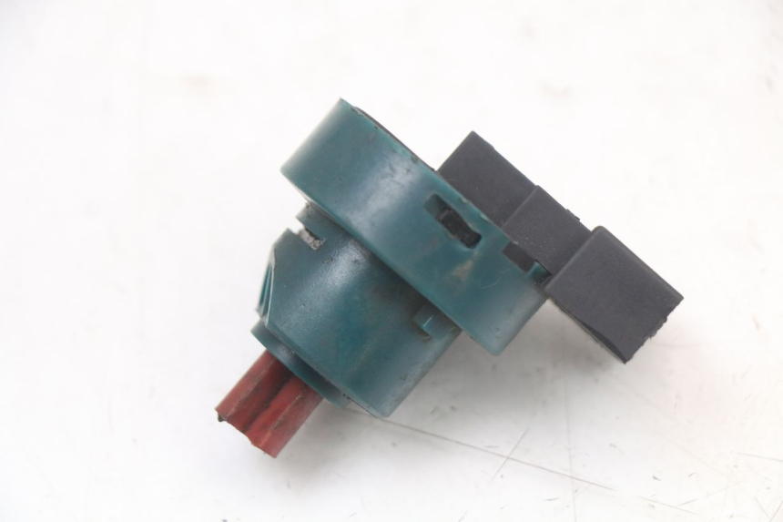 photo de INTERRUTTORE PIAGGIO TYPHOON 50 (2000 - 2009) - Vista principale