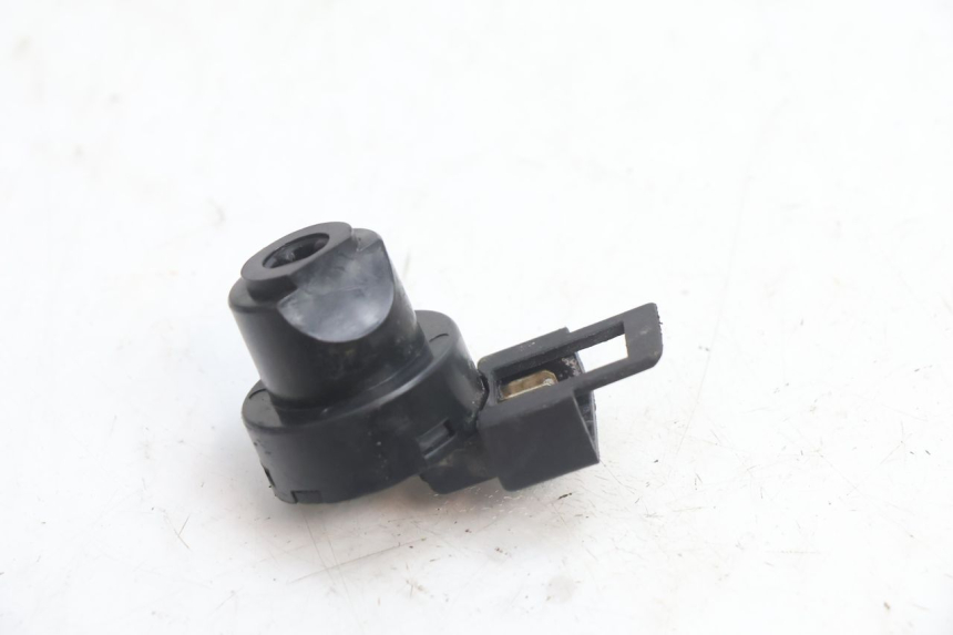 photo de INTERRUTTORE PIAGGIO TYPHOON 50 (2000 - 2009) - Dettaglio del componente