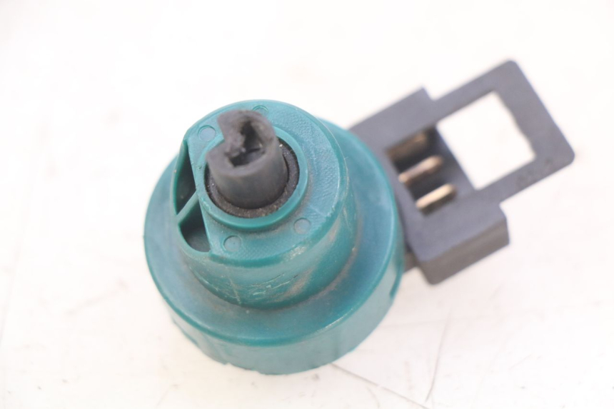 photo de INTERRUTTORE DI ACCENSIONE PIAGGIO VESPA PRIMAVERA 2T 50 (2013 - 2018) - Vista principale