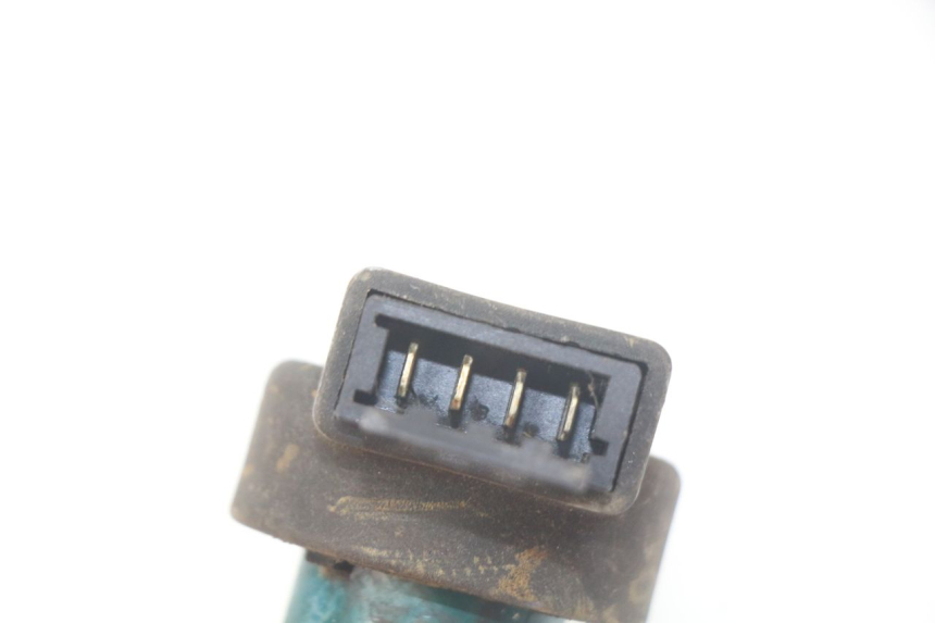 photo de INTERRUTTORE DI ACCENSIONE PIAGGIO X7 125 (2007 - 2013) - Dettaglio del componente