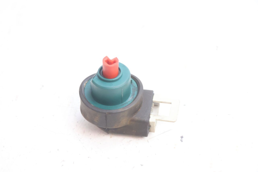 photo de INTERRUTTORE DI ACCENSIONE PIAGGIO X9 EVOLUTION 125 (2003 - 2007) - Dettaglio del componente
