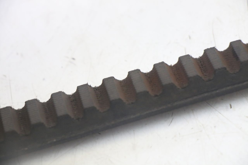 photo de CINGHIA DAELIM HISTORY 125 (2001 - 2002) - Zoom sullo stato d'uso