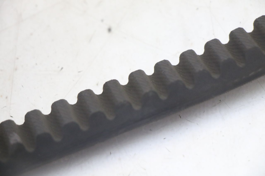 photo de CINGHIA PEUGEOT SATELIS 125 (2010 - 2012) - Altra angolazione