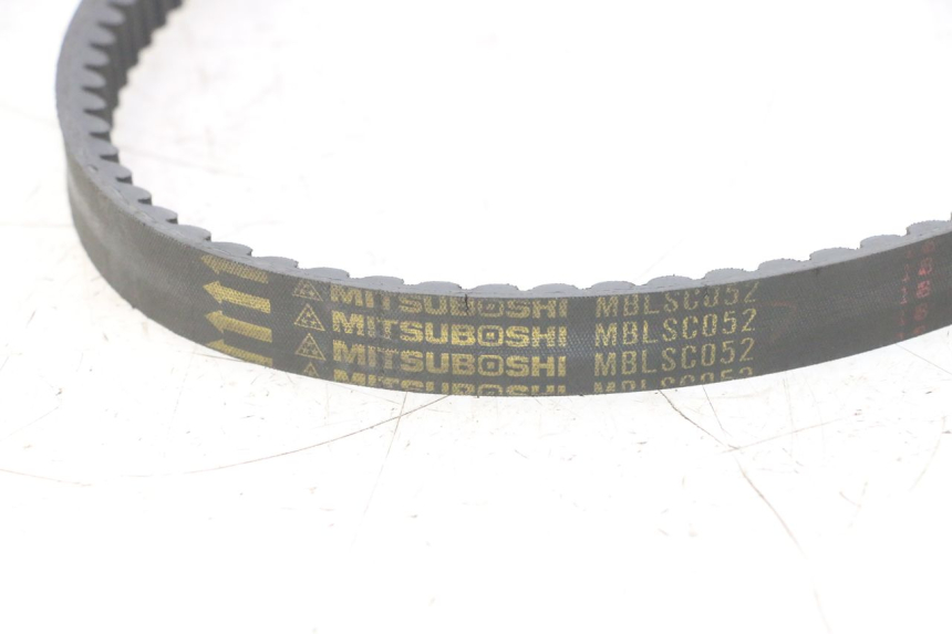 photo de CINGHIA HONDA SH 125 (2001 - 2003) - Zoom sullo stato d'uso