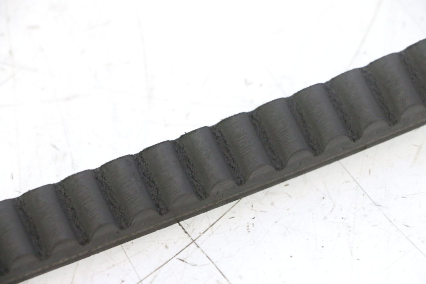 photo de CINGHIA HONDA SH 125 (2001 - 2003) - Primo piano tecnico