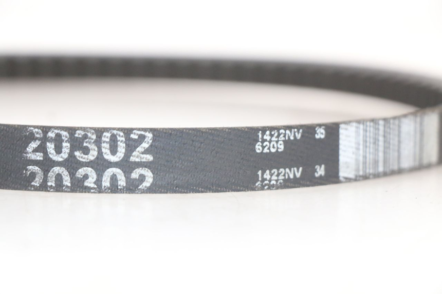 photo de CINGHIA KYMCO SUPER 8 4T 50 (2021 - 2024) - Altra angolazione