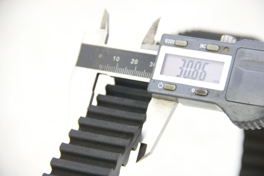 photo de CINGHIA YAMAHA XP T-MAX TMAX 500 (2004 - 2007) - Dettaglio del componente