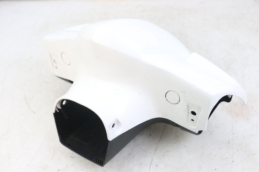 photo de COPRI MANUBRIO KYMCO AGILITY 4T 50 (2018 - 2022) - Altra angolazione