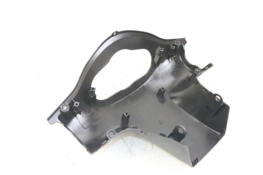 photo de COPRI MANUBRIO POSTERIORE KYMCO AGILITY 4T 50 (2018 - 2022) - Zoom sullo stato d'uso