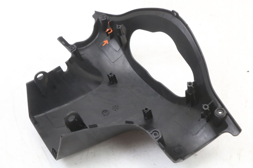 photo de COPRIMANUBRIO POSTERIORE KYMCO AGILITY CARRY 50 (2011 - 2020) - Vista d'insieme del prodotto