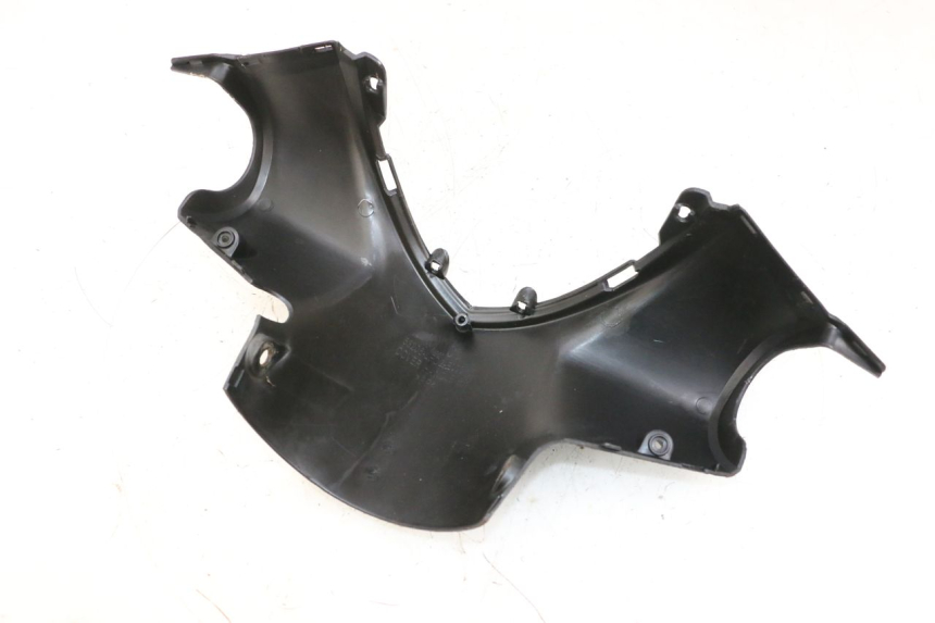 photo de COPRIMANUBRIO POSTERIORE KYMCO AGILITY CITY 4T 50 (2008 - 2016) - Stato della superficie e materiale