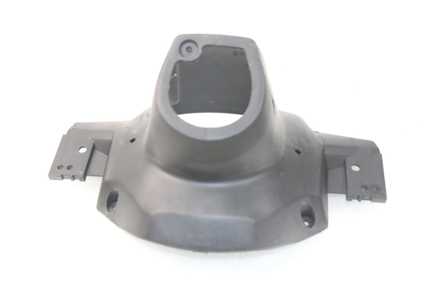 photo de Copriserbatoio posteriore PGO BIG MAX 50 (2001 - 2009) - Dettaglio del componente