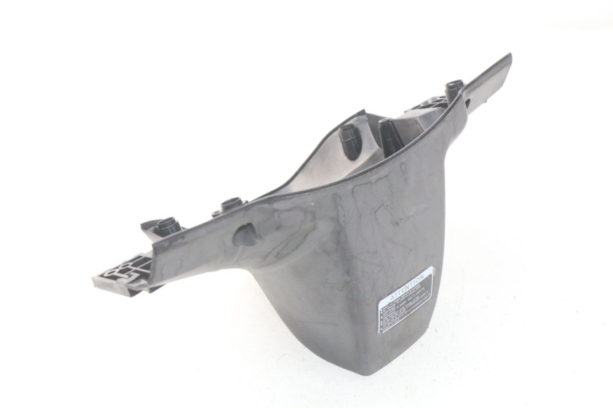 photo de Copriserbatoio posteriore PGO BIG MAX 50 (2001 - 2009) - Primo piano tecnico