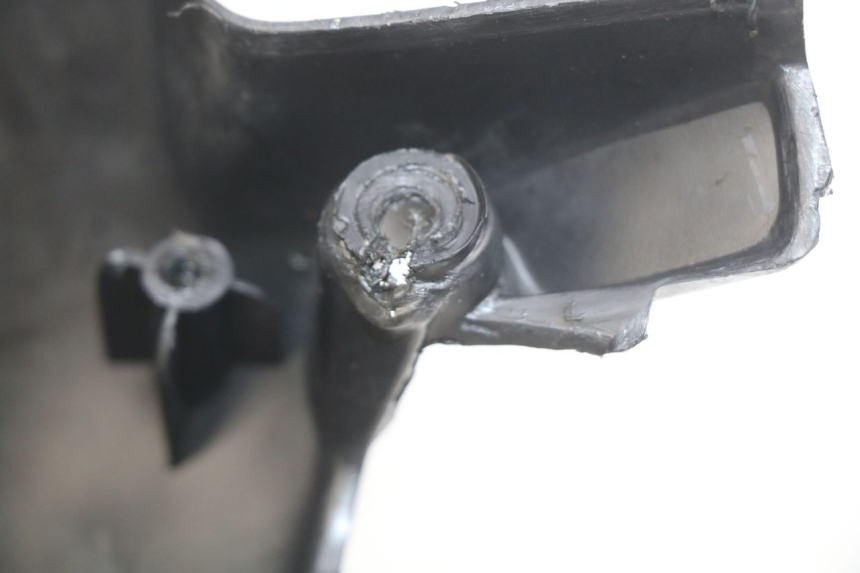 photo de COFANO MANUBRIO POSTERIORE MBK BOOSTER SPIRIT 50 (1999 - 2003) - Ricambio usato controllato