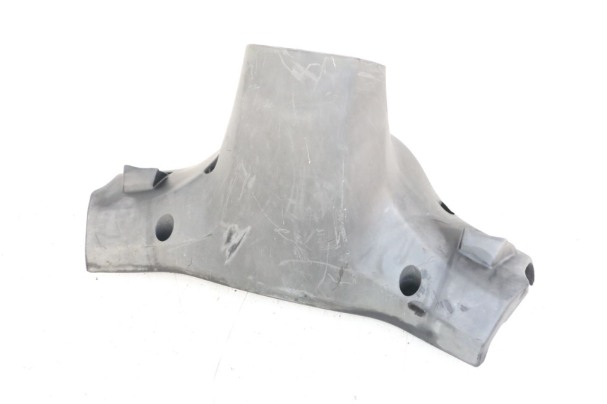 photo de COPRI MANUBRIO POSTERIORE MBK BOOSTER SPIRIT 50 (2004 - 2017) - Altra angolazione