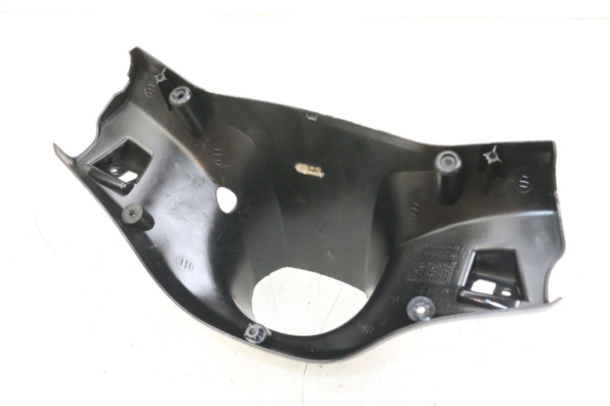 photo de COPRI MANUBRIO POSTERIORE MBK BOOSTER SPIRIT 50 (2004 - 2017) - Dettaglio del componente