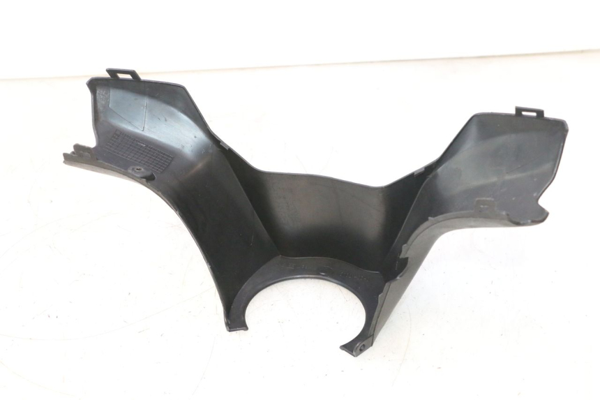 photo de COPRI MANUBRIO POSTERIORE SUZUKI BURGMAN 125 (2007 - 2014) - Zoom sullo stato d'uso
