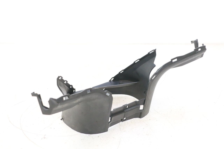 photo de COPERCHIO MANUBRIO POSTERIORE BMW C SPORT 650 (2015 - 2021) - Caratteristiche distintive