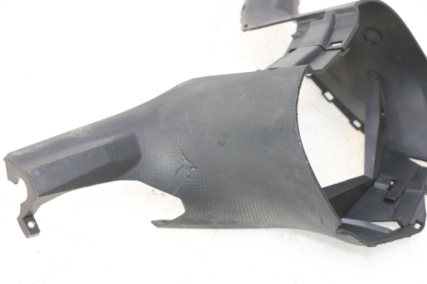 photo de COPERCHIO MANUBRIO POSTERIORE BMW C SPORT 650 (2015 - 2021) - Zoom sullo stato d'uso