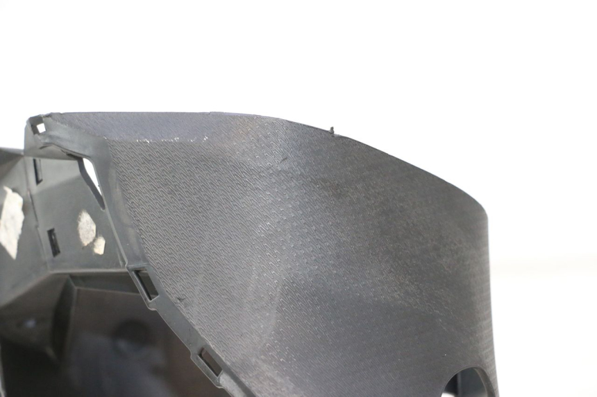 photo de COPERCHIO MANUBRIO POSTERIORE BMW C SPORT 650 (2015 - 2021) - Dettagli dei punti di fissaggio