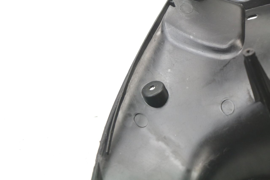 photo de Copriserbatoio posteriore REVATTO CITYONE 125 (2006 - 2007) - Dettaglio del componente