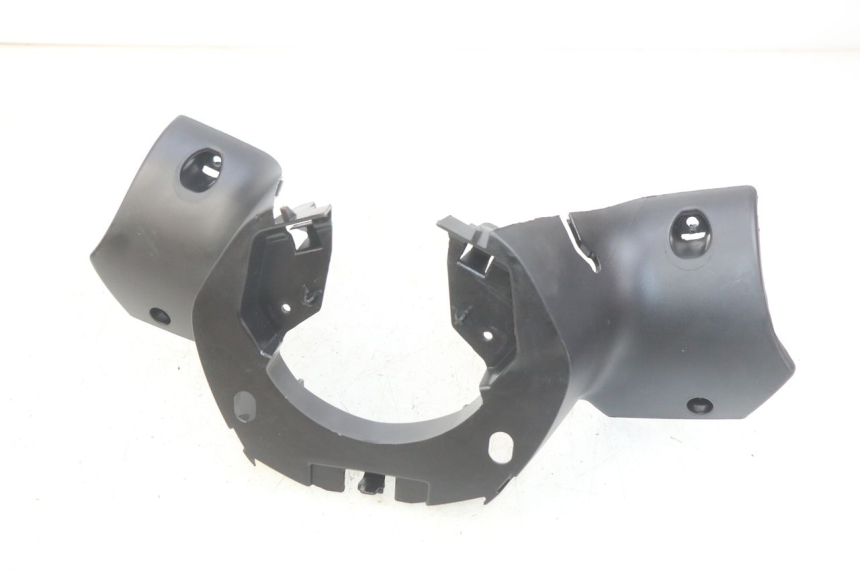 photo de COFANO MANUBRIO POSTERIORE PEUGEOT CITYSTAR AIR 125 (2014 - 2017) - Zoom sullo stato d'uso