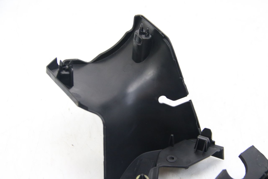 photo de COPRI MANUBRIO POSTERIORE PEUGEOT CITYSTAR 125 (2011 - 2017) - Ricambio usato controllato