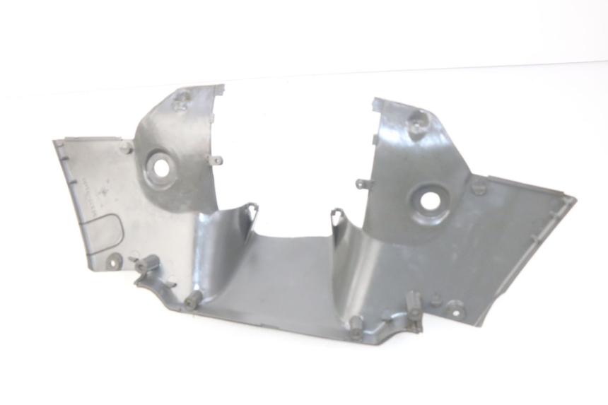 photo de COPRI MANUBRIO POSTERIORE SUZUKI CP 80 (1985 - 1996) - Altra angolazione