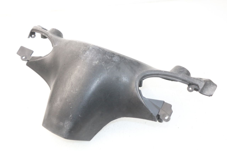 photo de COPRI MANUBRIO POSTERIORE YAMAHA CYGNUS X INJECTION 125 (2007 - 2013) - Zoom sullo stato d'uso