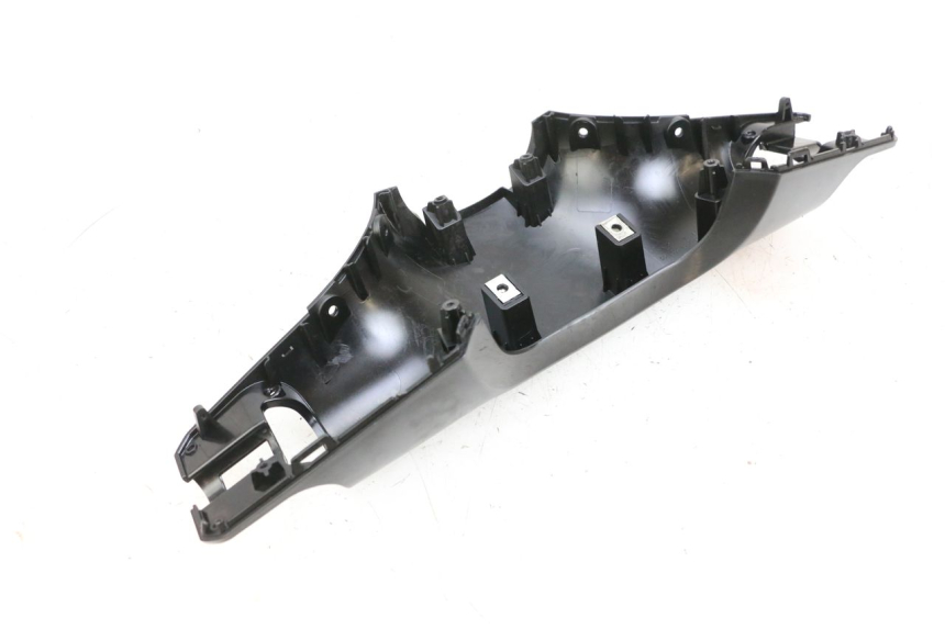 photo de COPRIMANUBRIO POSTERIORE SEGWAY NINEBOT E125S 1 (2022 - 2026) - Caratteristiche distintive