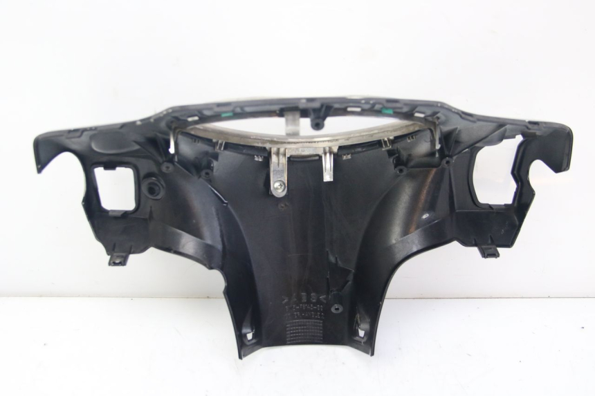 photo de COFANO MANUBRIO POSTERIORE YAMAHA D'ELIGHT DELIGHT 125 (2017 - 2020) - Dettaglio del componente